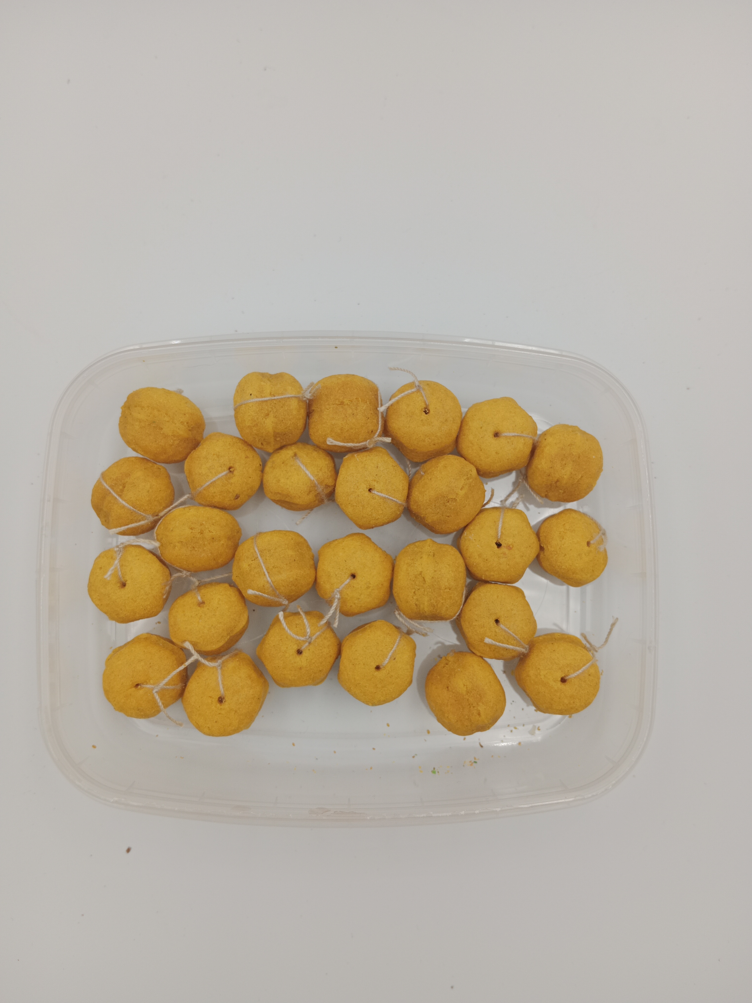 Rohlíkáč 40 gr - ANANAS/ VANILKA 10 mm